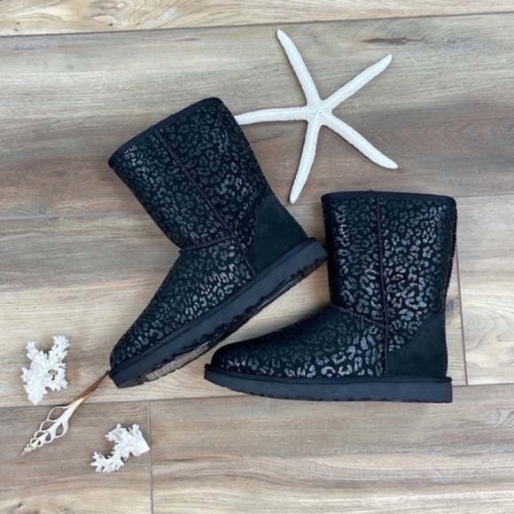 🌴🔆UGG- CLASSIC SHORT SNOW LEOPARD BOOTS PINK🔆🌴 - Picture 5 of 14